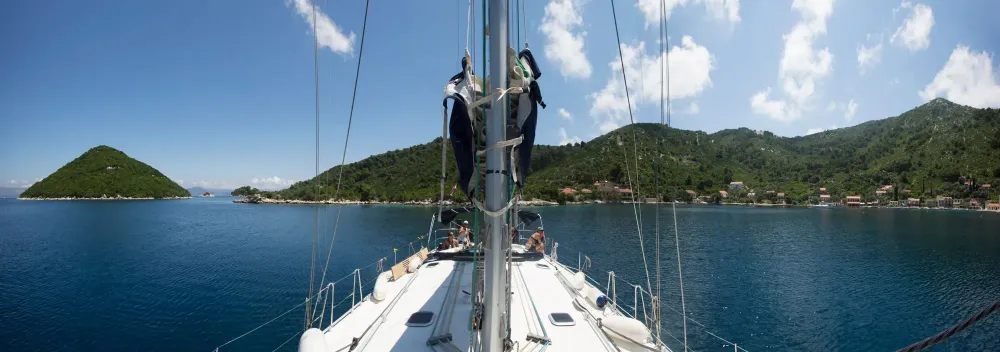 G Adventures Sailing Tour